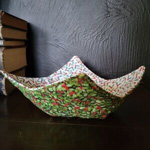 Bowl Cozy Microwave Safe Reversible Potholder Christmas Poinsettia NWOT